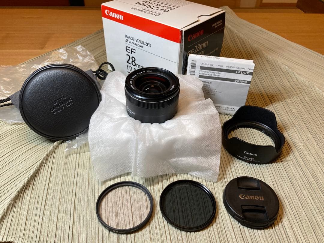 CanonEF28mmF2.8 IS USM PLフィルター、フード、ケース付き