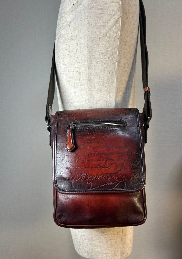 廃盤52万円　Berluti ジュールJ ショルダーバッグ スクリット