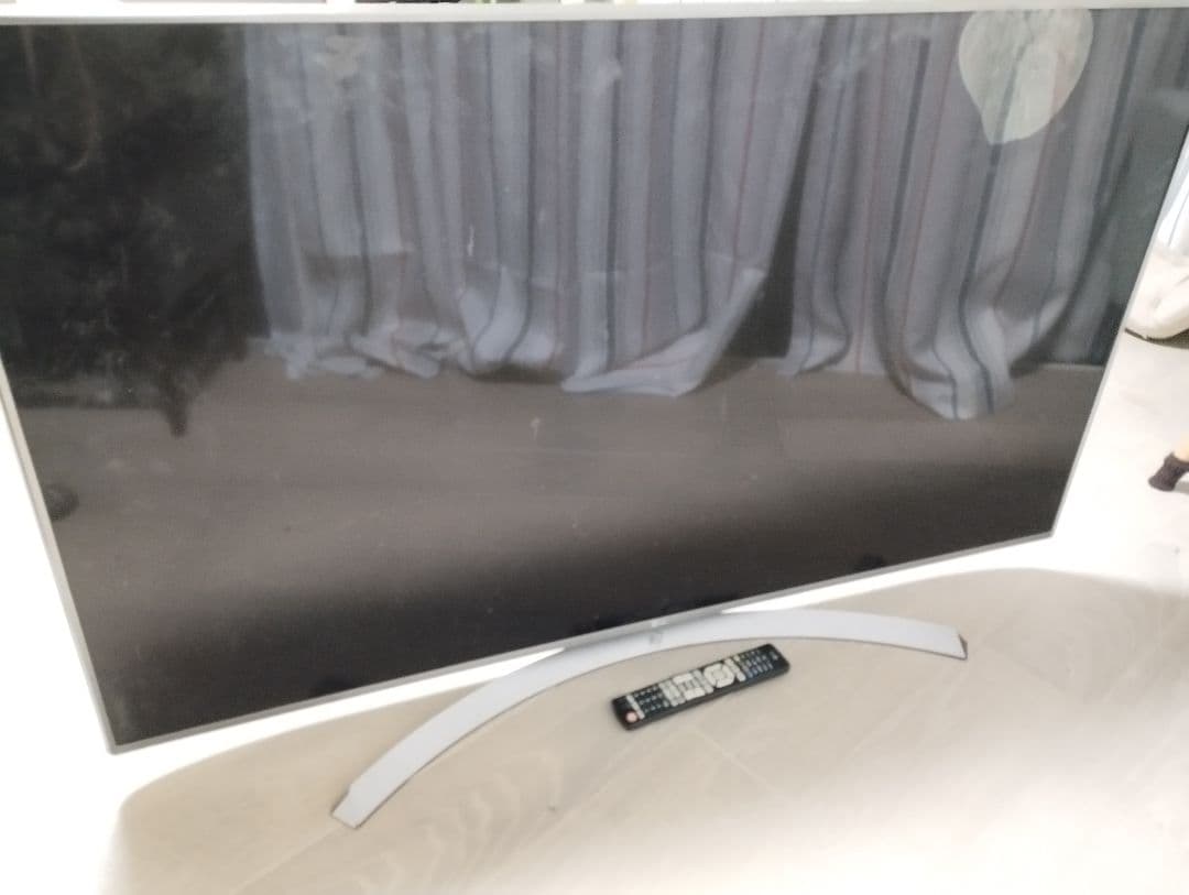 ★値下げ★55型液晶テレビ　LG 55UJ6500　【ジャンク・ヒビ割れ】