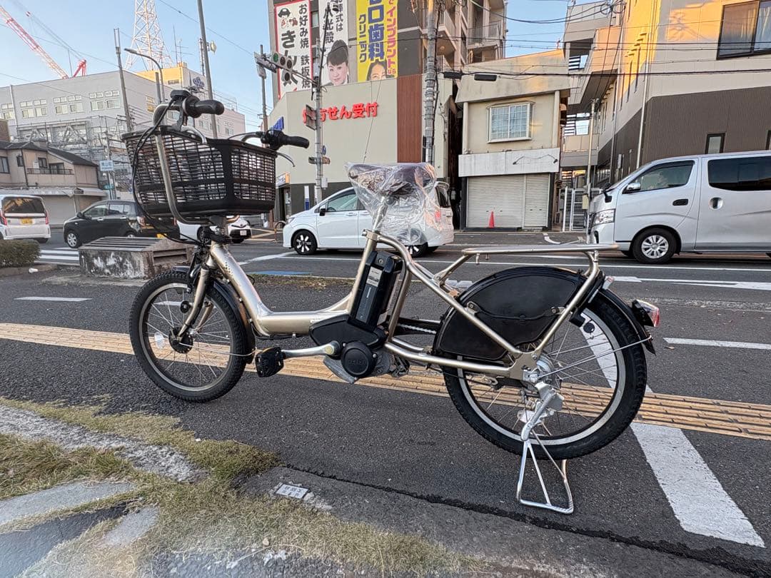 中古20インチブリヂストン電動アシスト自転車　8.9Ah 大阪