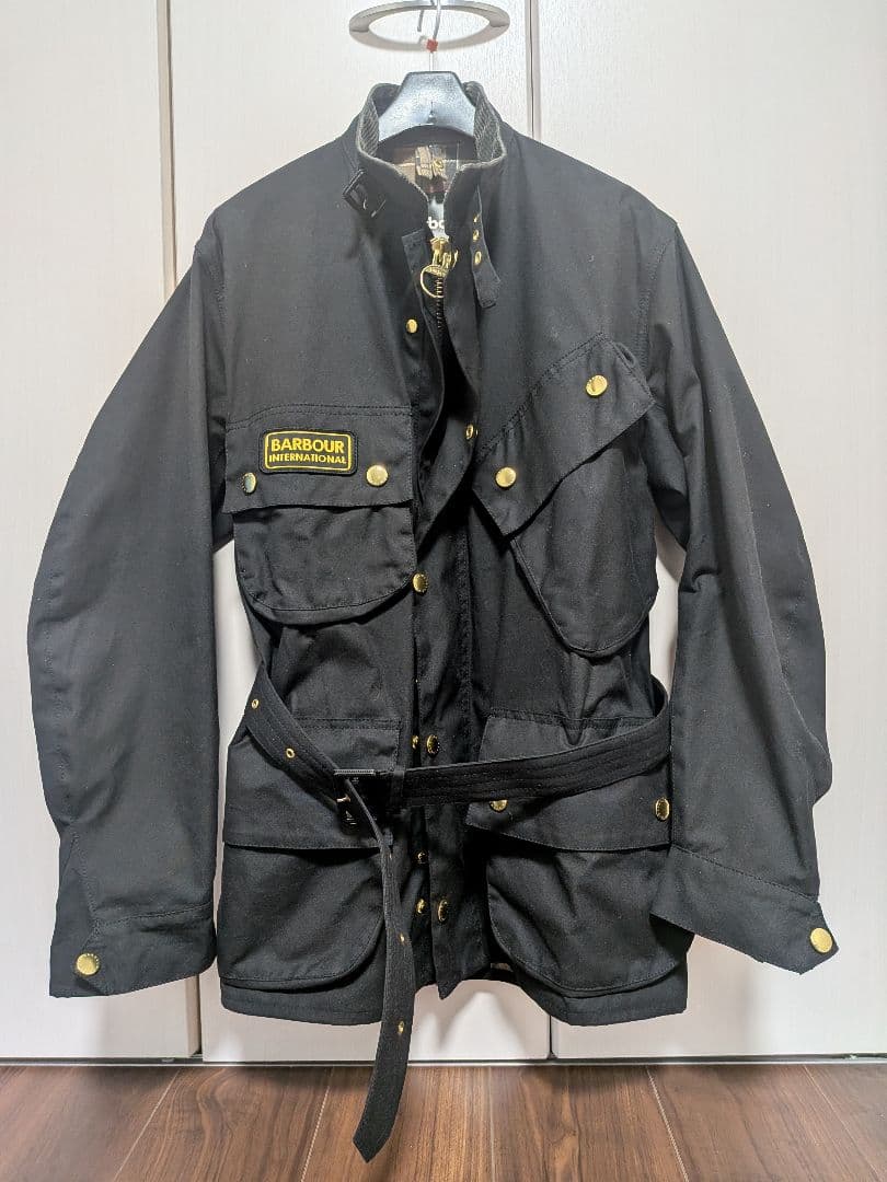 未使用　Barbour　 INTERNATIONAL 　サイズ38 Mサイズ