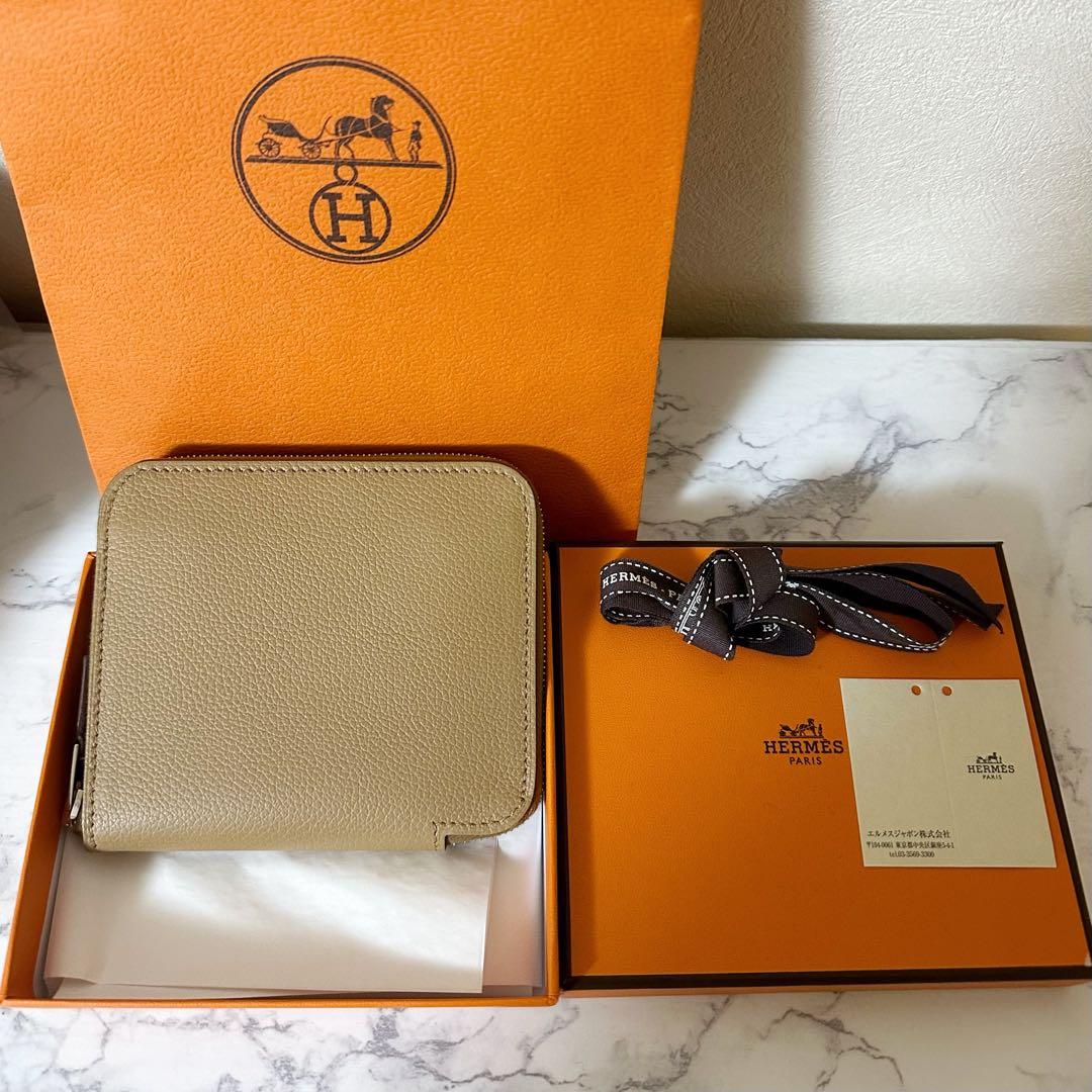 MiiiO　【HERMES】エルメス　シルクインコンパクト新品未使用／財布