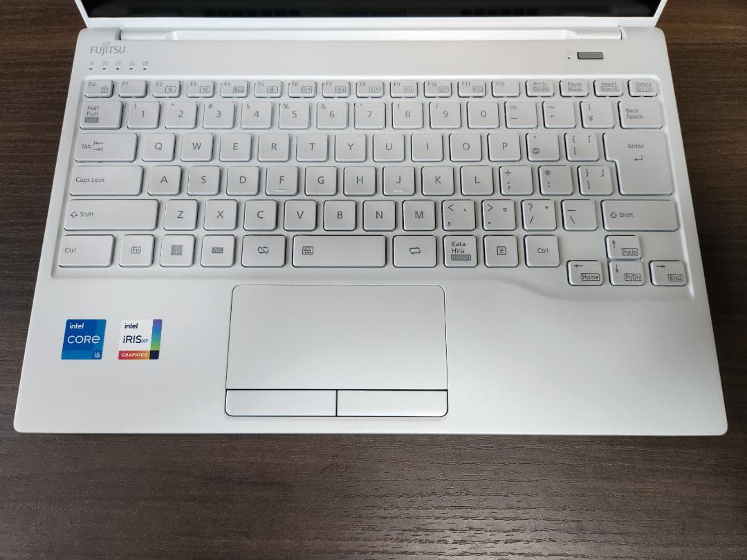 美品 LIFEBOOK UH WU2/H1 i5-1335U 8G Office