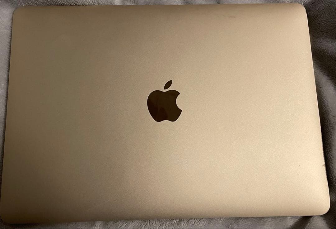 ゴールド MacBook 本体