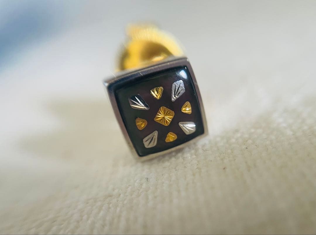 K18製　ピクウェ　ピンブローチ 難あり