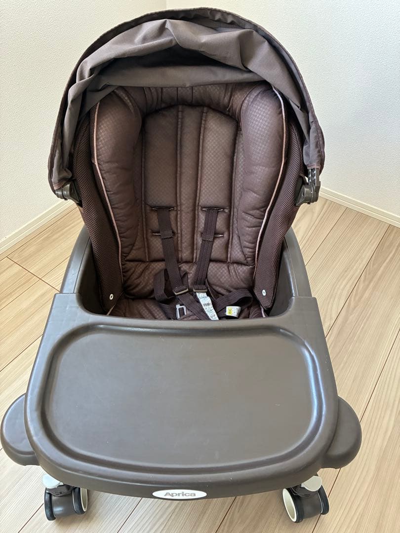 Aprica ユラリズム　オート　プレミアムプラス