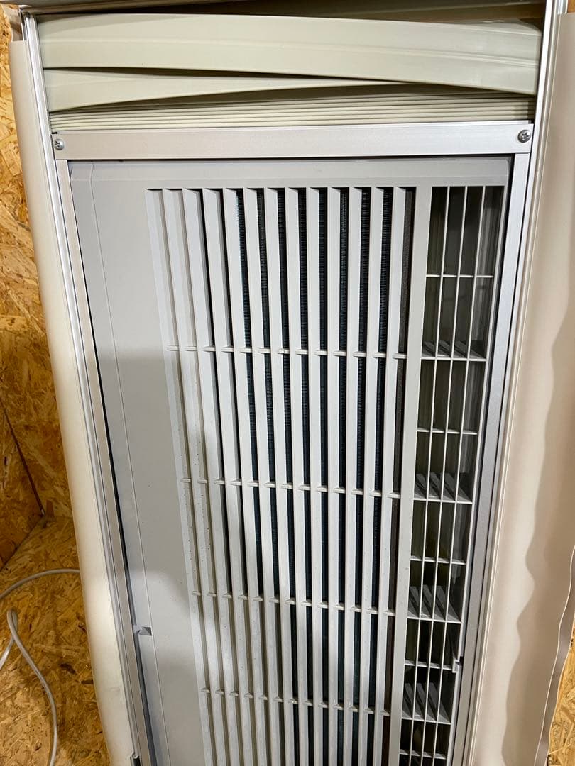 ハイアール　2020年製 窓用エアコン　　1210101102