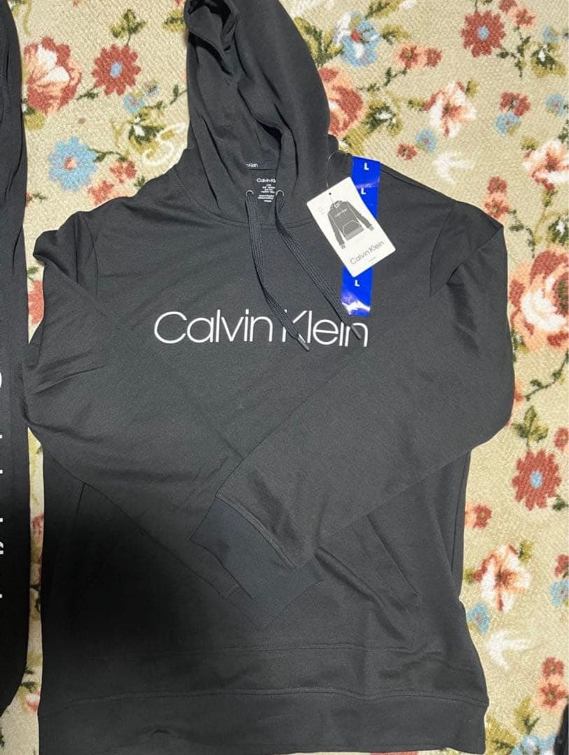   カルバンクラインセットアップ　パーカー　ジョガーパンツ