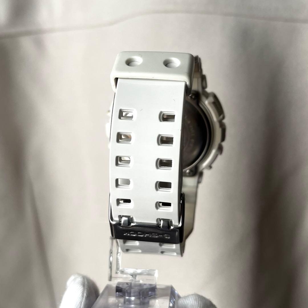 K*N様 美品 G-SHOCK GA-110LE 星 ホワイト ラバコレ 希少