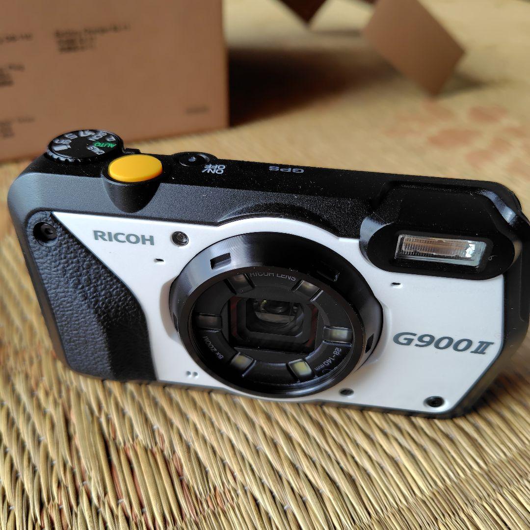 RICOH　デジカメG900II