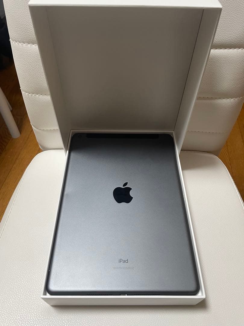 値下げしました！iPad 第8世代 128G スペースグレー 本体