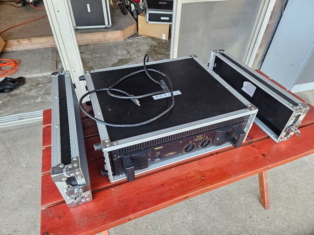 YAMAHA ヤマハ PC3500 パワーアンプ PAアンプ ケース付き