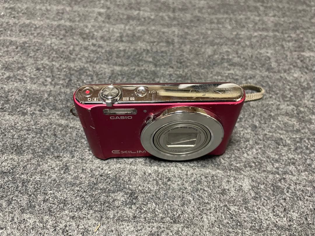 カシオデジタルカメラ　Exilim EX-ZS240