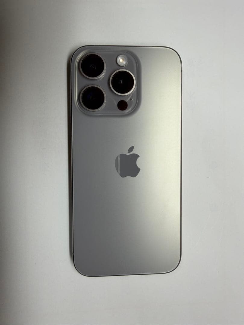 iPhone15pro 本体 ナチュラルチタニウム