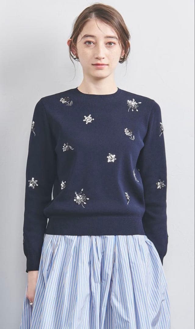 UNITED ARROWSフラワー ビジュー ロングスリーブ ニット