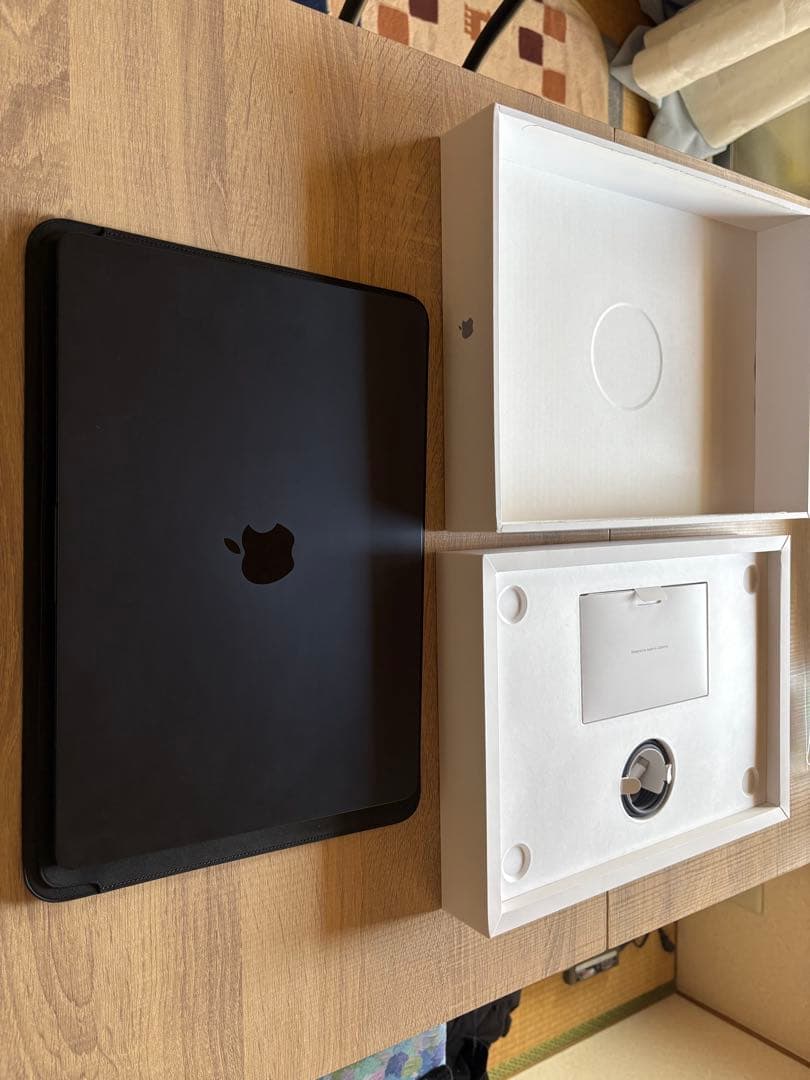 Apple MacBook air 15インチ　M2