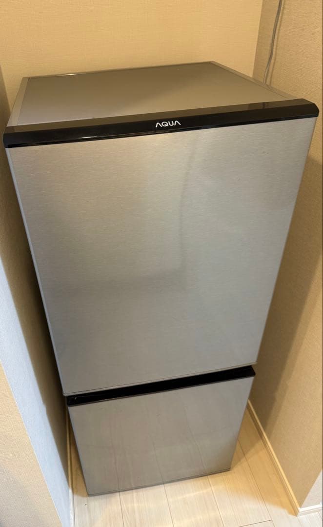 【kitkakaoAQUA 2ドア冷蔵庫 AQR-J13H(S) 126L