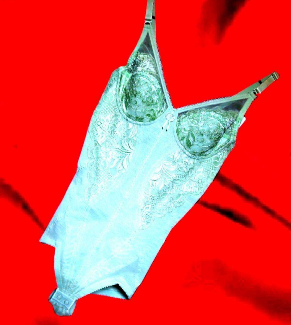 ダイアナ 素敵なあなたをもっと素敵に ボディースーツ