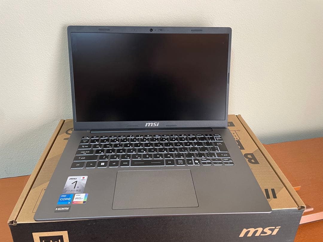 MSI ノートPC スリムデザイン 未使用品