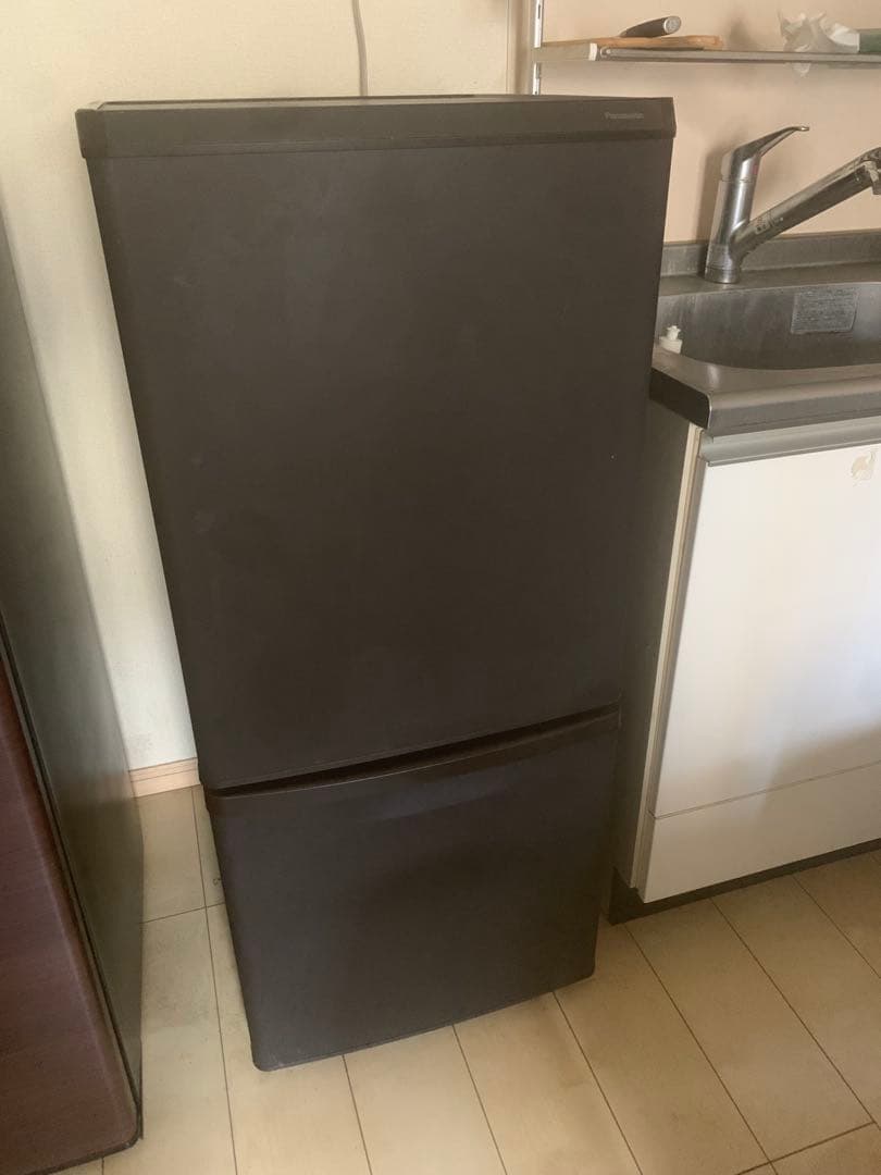 最終特価！！　Panasonic 冷蔵庫 NR-B14HW-T 2022年製