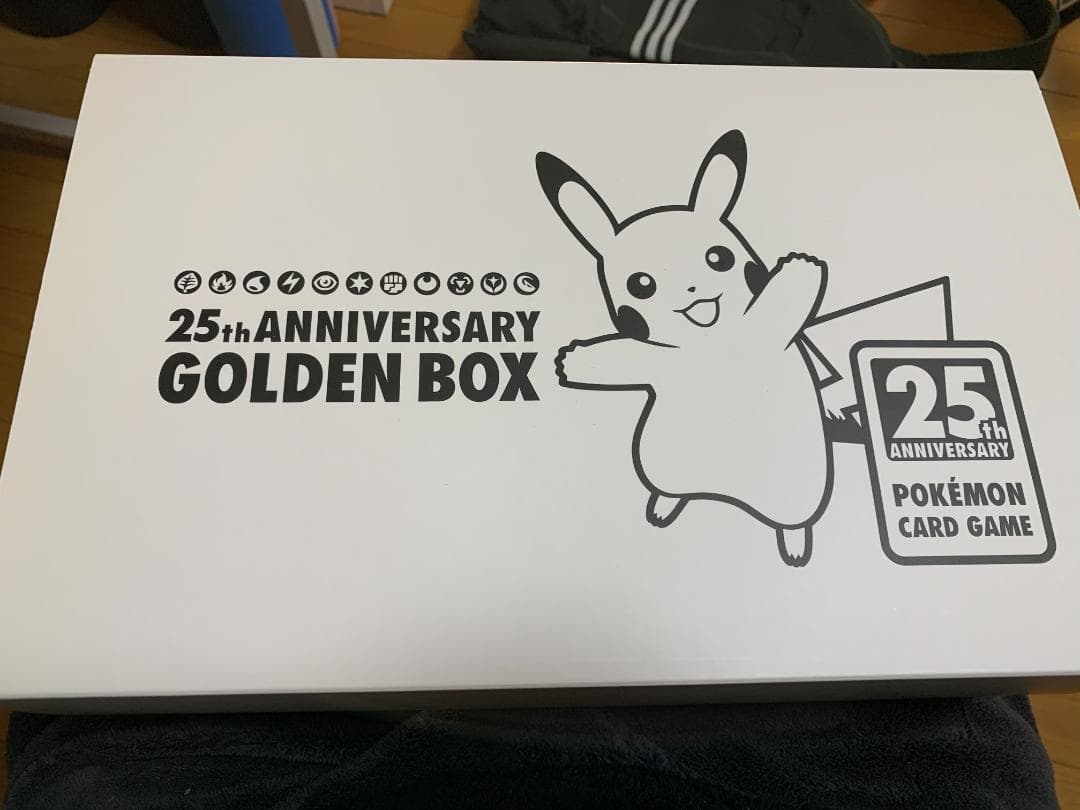 ふ*く様 韓国版　ポケモンカード　25周年アニバーサリー　ゴールデンボックス