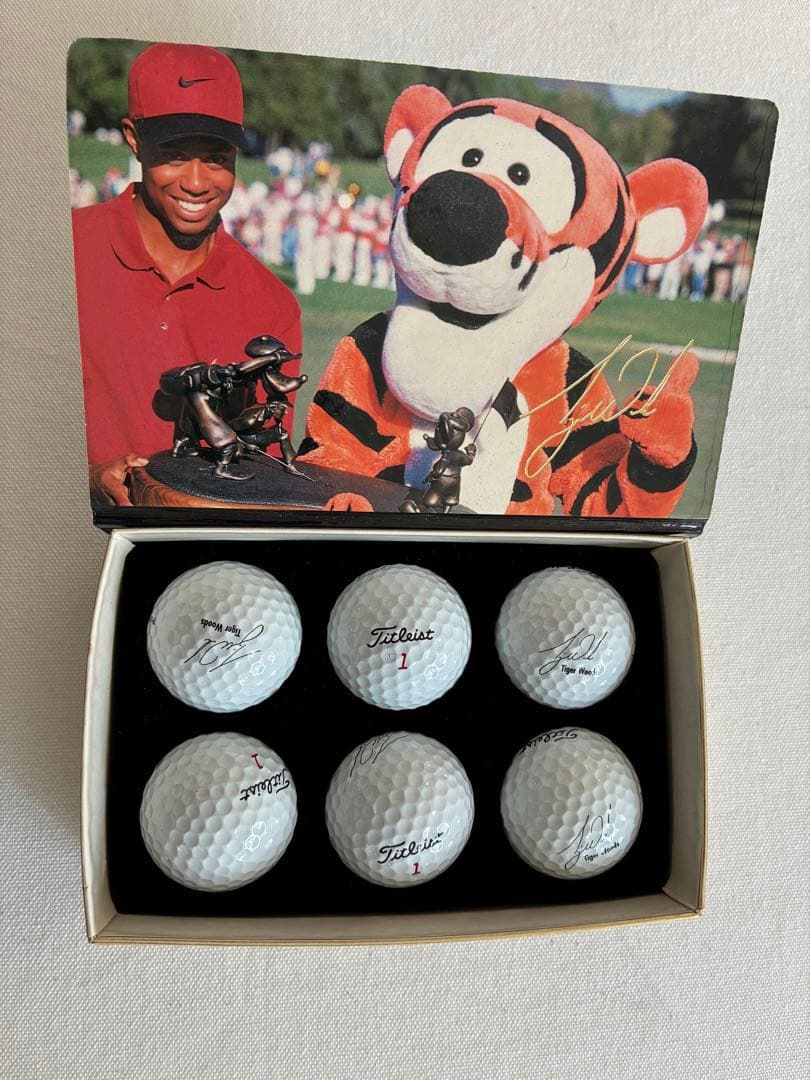 タイガーウッズ　優勝記念ボール　プレミア　訳あり