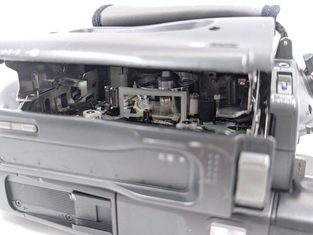 8mmテープのダビングに！ SONY ビデオカメラ CCD-TRV91 03