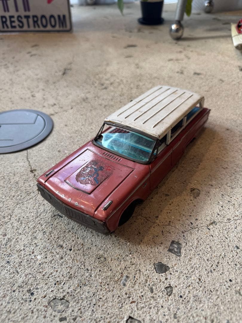 t*t様 FORD カントリースクワイヤ ブリキ 当時物 クラシックカー