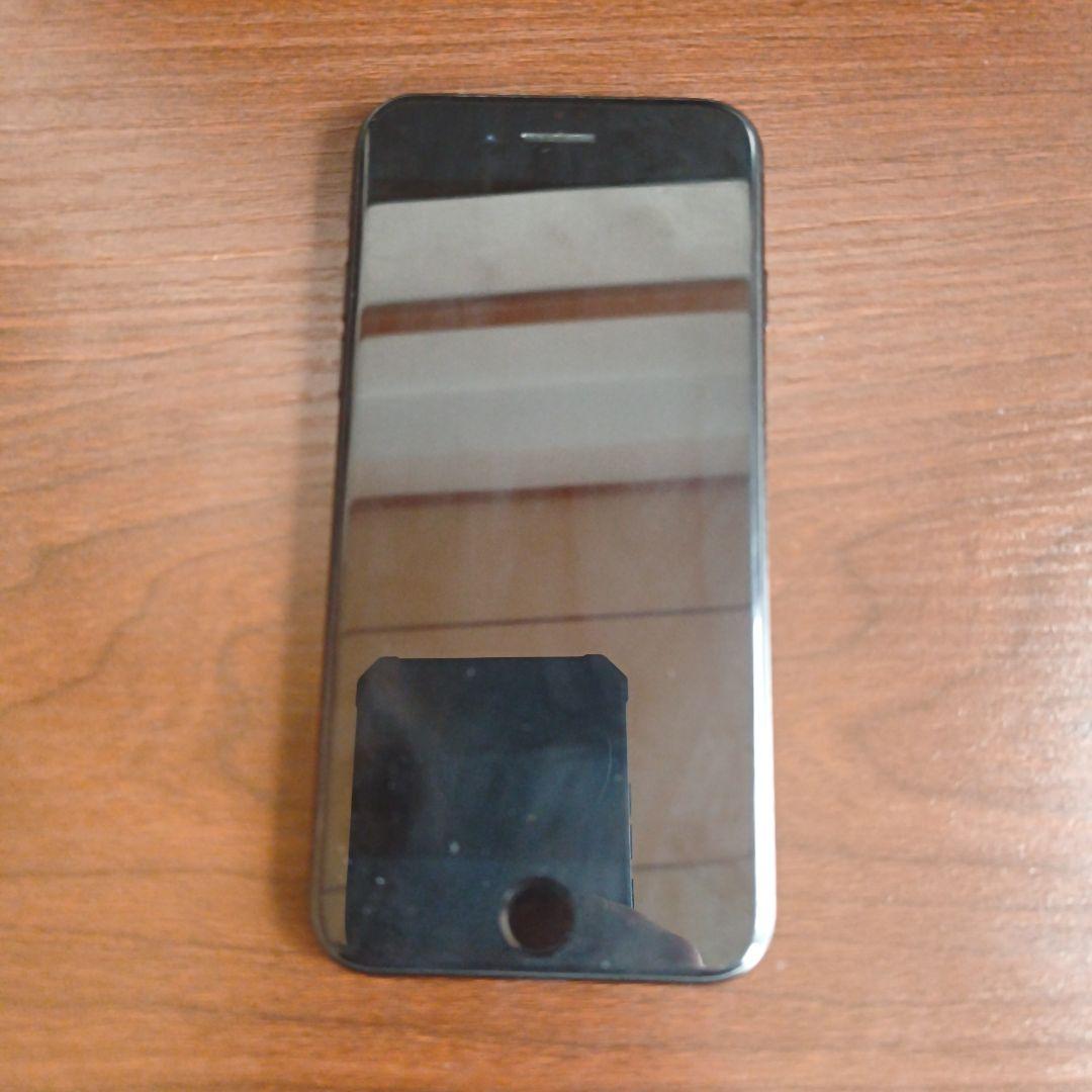 Apple iPhone SE2 ブラック 本体1