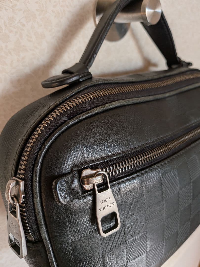 ルイヴィトン　ダミエアンフィニ　ボディバッグ