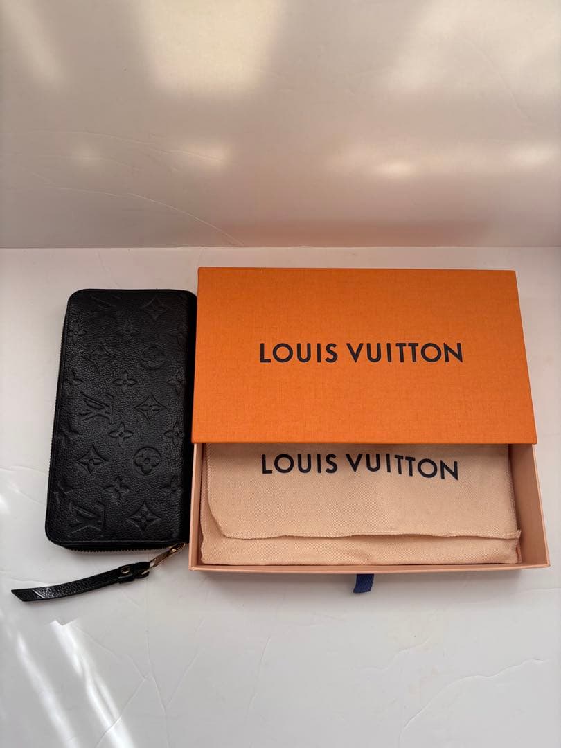ルイヴィトン モノグラム アンプラント ジッピーウォレット 長財布