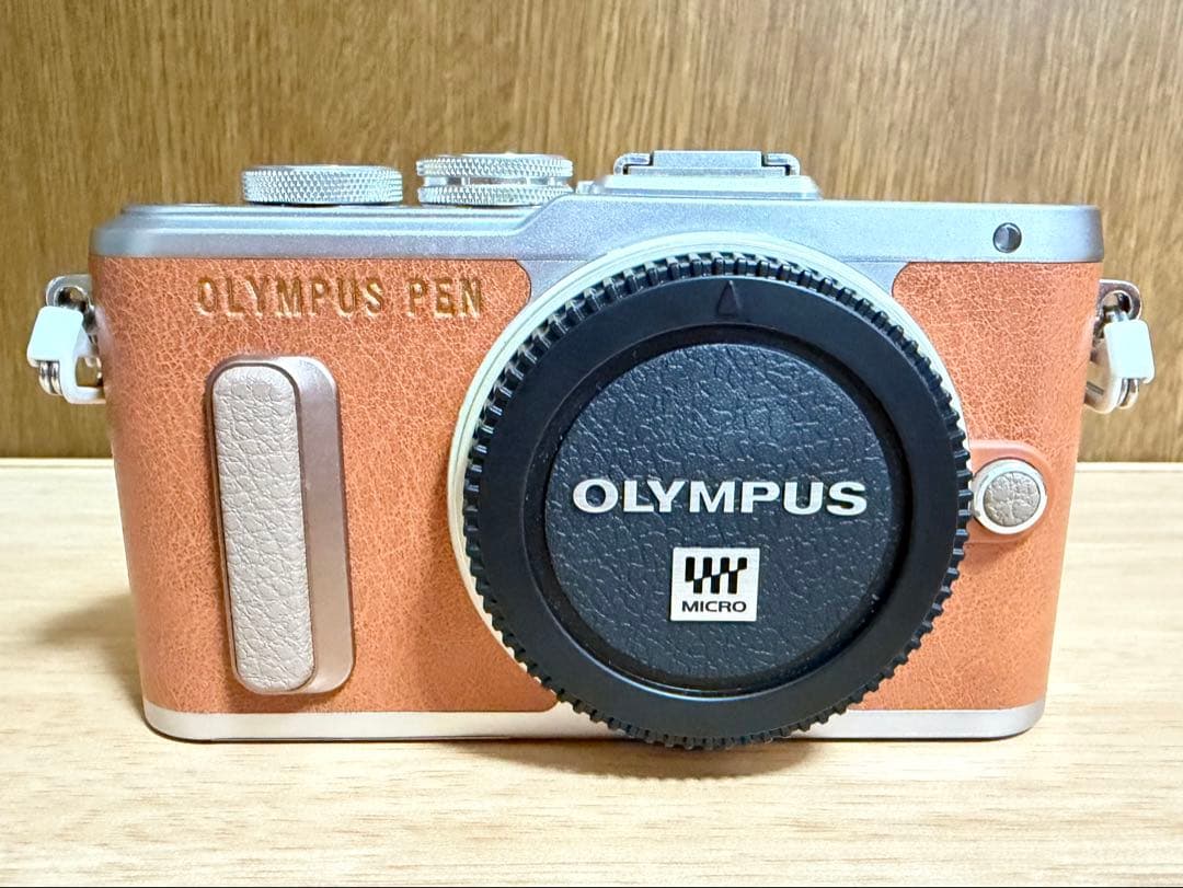 【箱・付属品付き】OLYMPUS PEN E-PL8 ミラーレスカメラ ブラウン