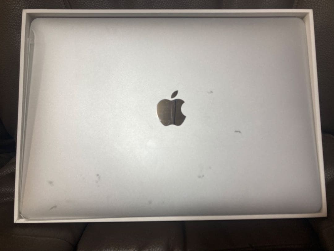 【動作良好】MacBook シルバー 2020年 M1チップ