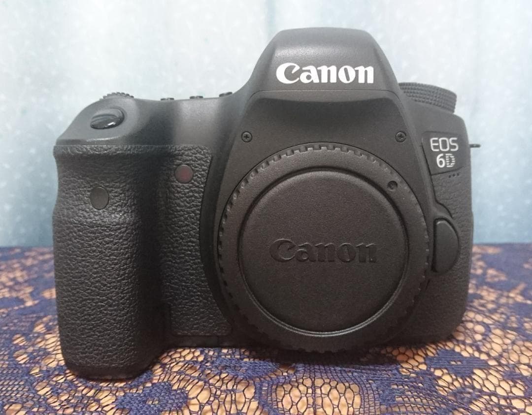 Canon EOS 6D ボディ