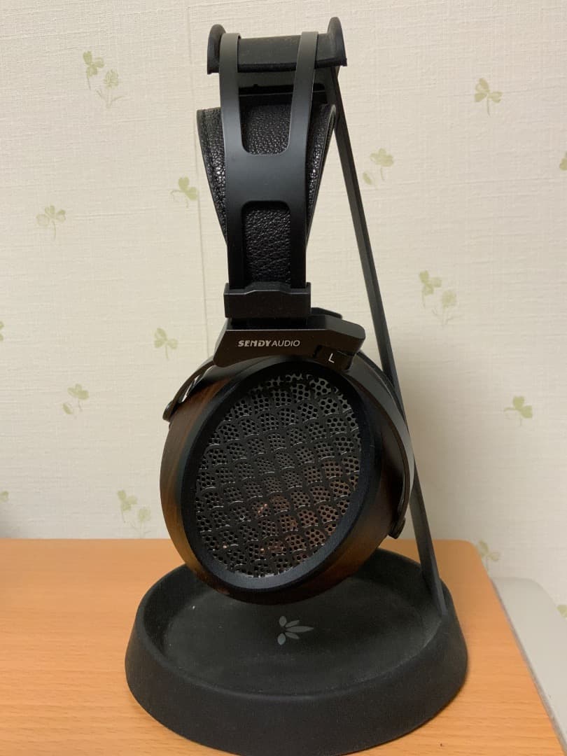 ヘッドホン Sendy Audio Aiva2