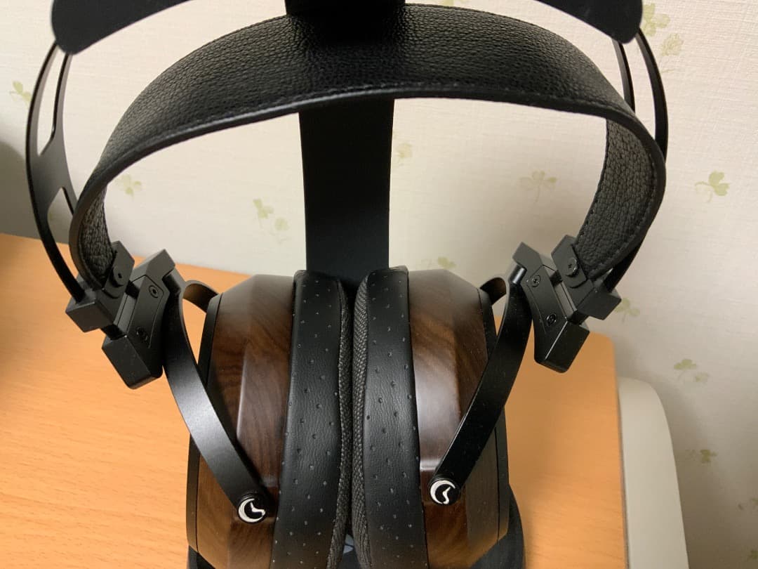 ヘッドホン Sendy Audio Aiva2