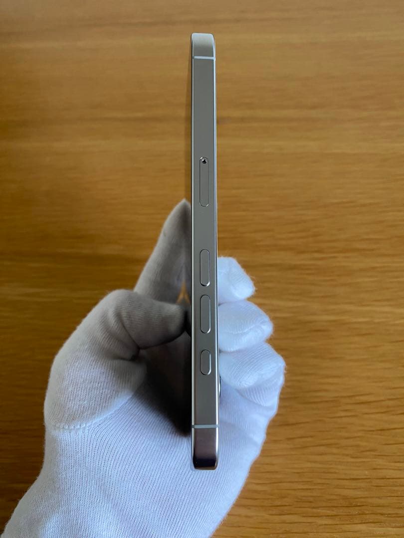 iPhone 16 Pro 128GB バッテリー94% iPhone本体