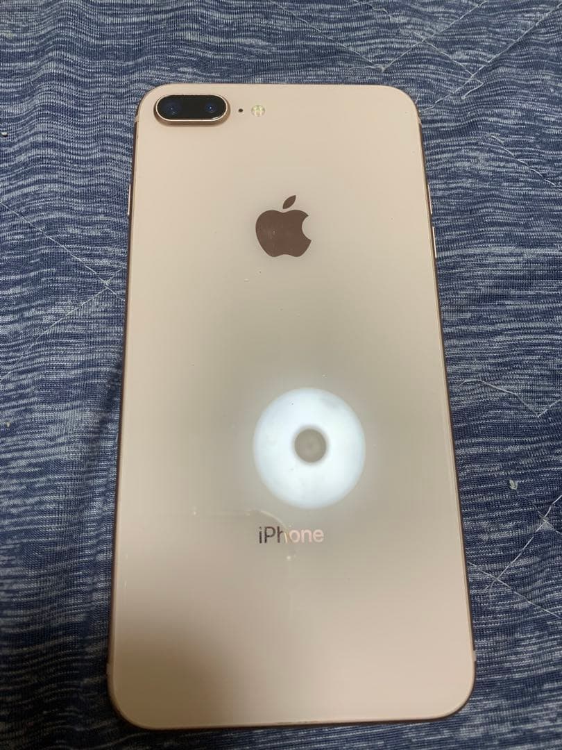 iPhone 8 Plus ゴールド simフリー 256gb