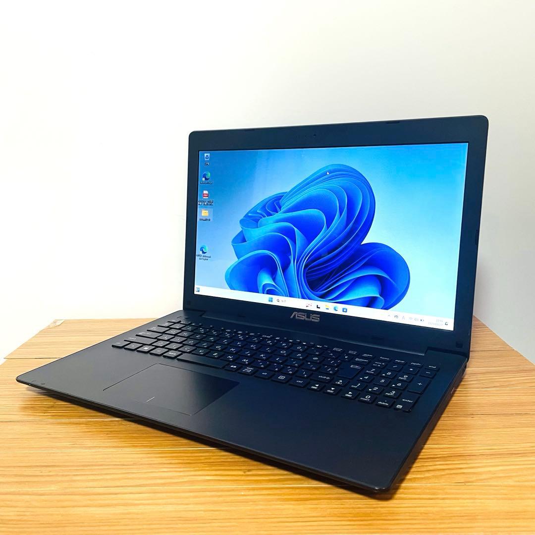 ブラックSSD ASUSノートパソコン　Windows11オフィスDVD