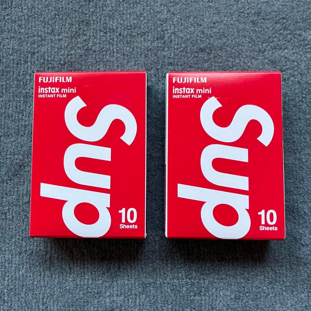 Supreme instax mini インスタントフィルム