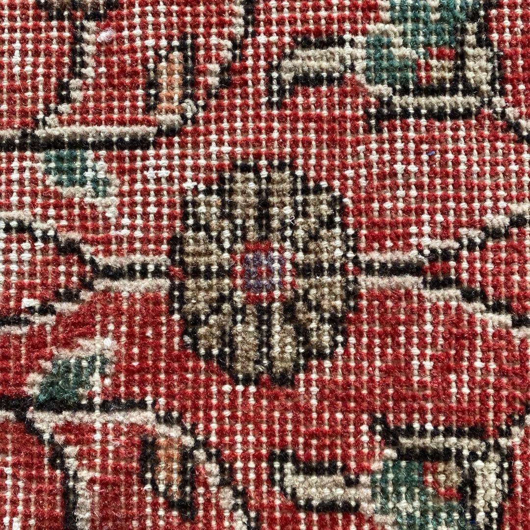 レッド花柄ヴィンテージラグ　トルコラグ　赤