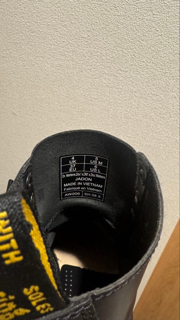 Dr. Martens 黒 レースアップブーツ