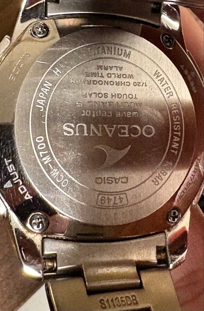 OCEANUS OCW-M100 チタン製 時計