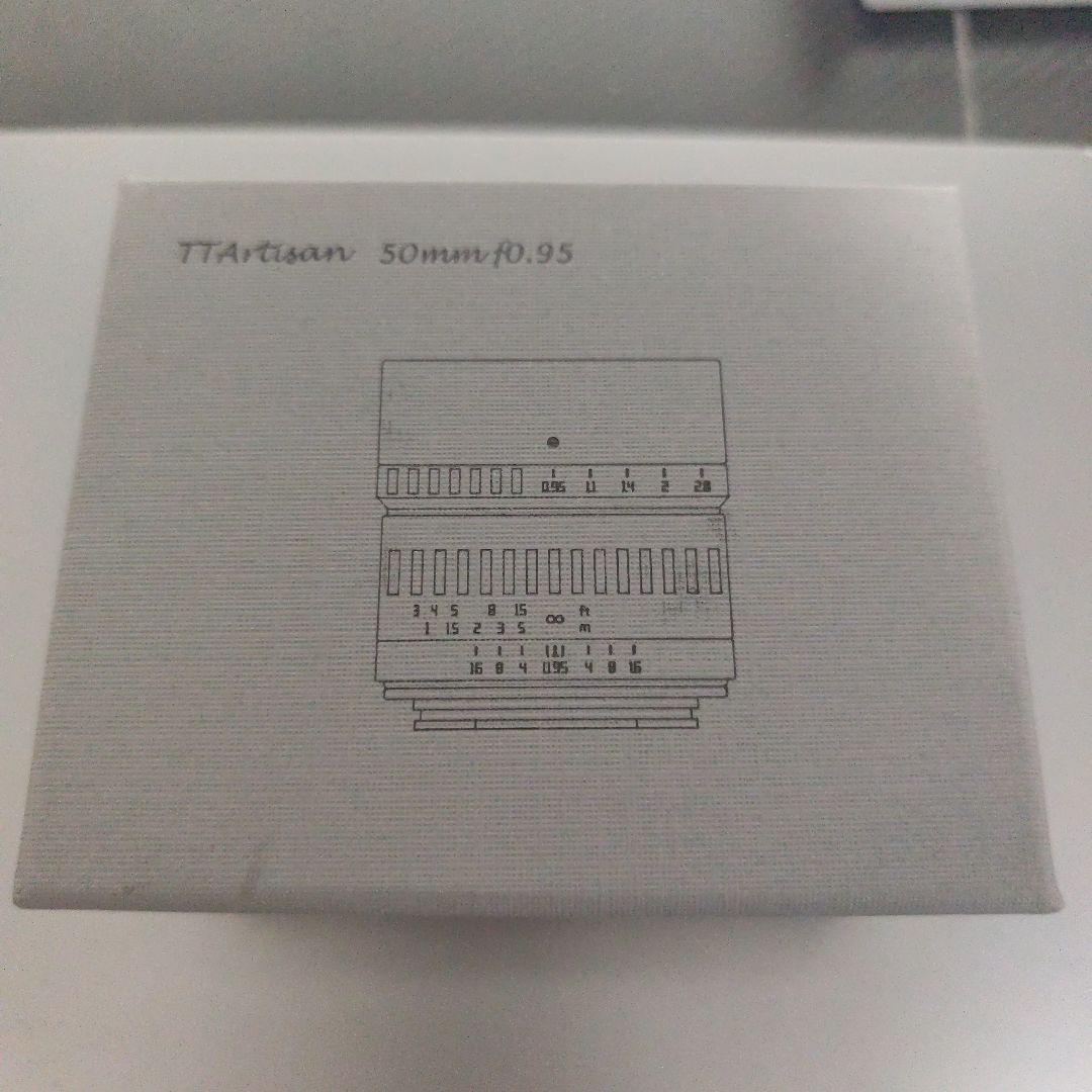 TTArtisan 50mm f/0.95 レンズ