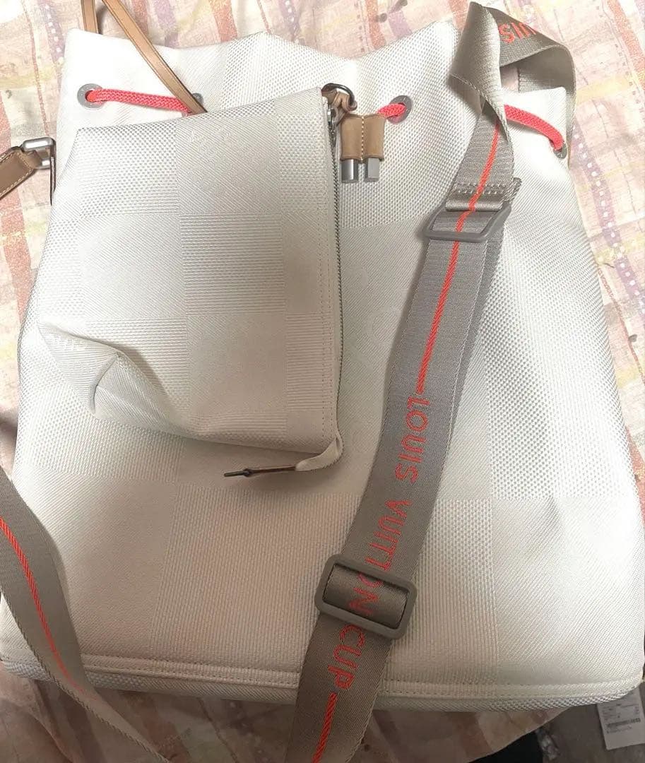 Louis Vuitton ダミエジェアン ボランティア 巾着型ショルダバッグ