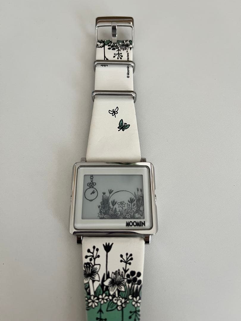 スマートキャンバス ムーミントロール エプソン　デジタル腕時計
