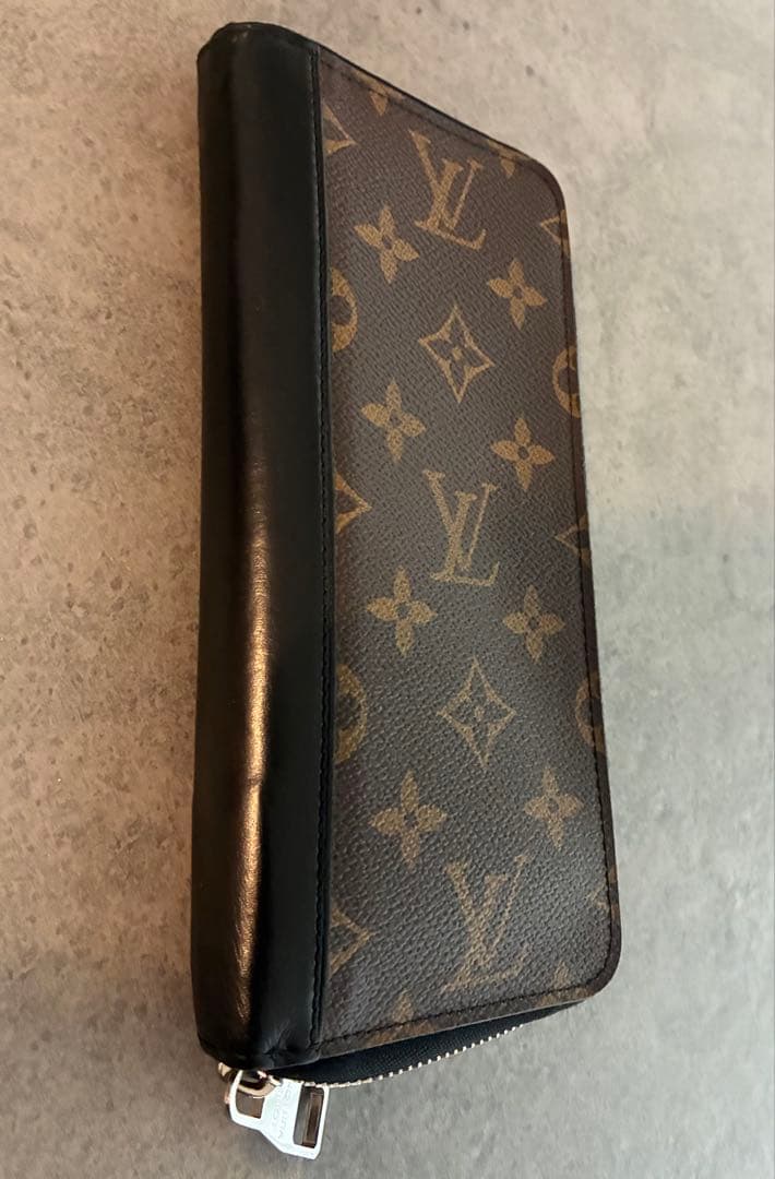 【美品】LOUIS VUITTON ルイヴィトン　長財布