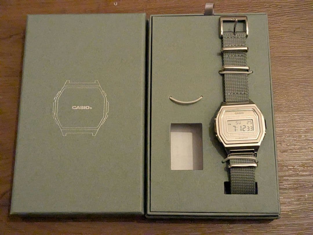 時計 CASIO A1000DN-7JR