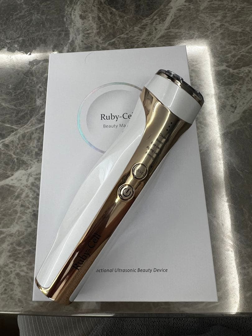 ルビーセル ビューティーマスター(美顔器)