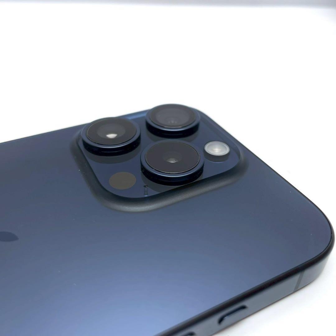美品　iPhone 15 Pro 256GB ブルーチタニウム SIMフリー